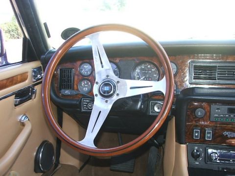 1987 Jaguar XJ6 - Nardi wheel