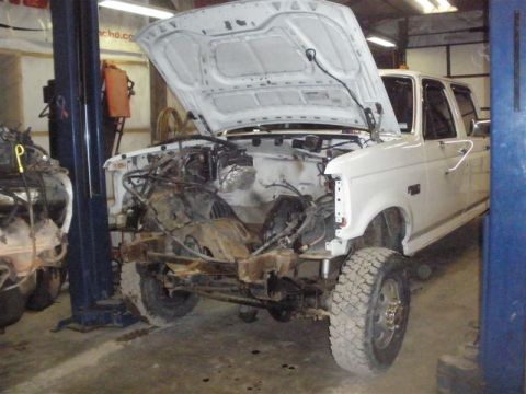 1994 Ford F-350 - 460 removed, ready to clean and prep for the Cummins!