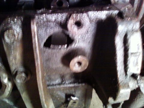 1980 Ford Bronco - ...and one in the block...