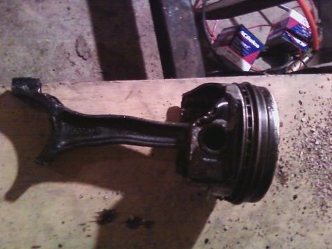 1980 Ford Bronco - Then the cap on #1 snapped, which bounced it around pretty good and broke it a lot!