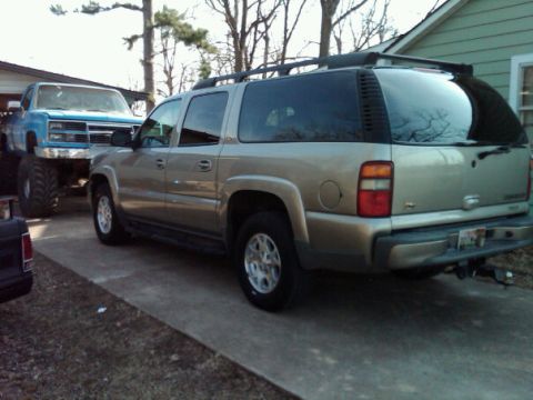2002 Chevrolet Suburban - the burban by the monster truck lol