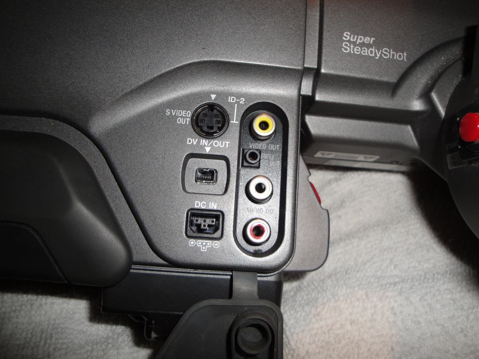 Camcorder ports: S-Video Out, DV In/Out, DC In, Video Out, Audio Out