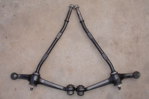 1995 Ford Taurus - These are front lower control arms and tie rods, not a 1995 Ford Taurus.
