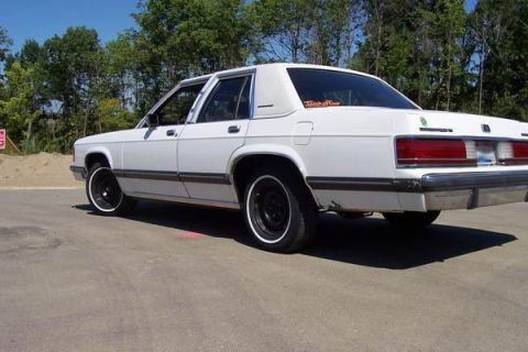 1991 Mercury Grand Marquis photo