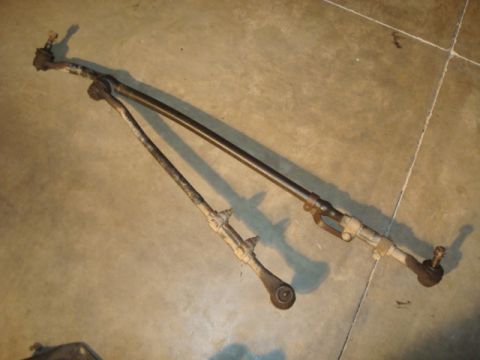 1995 Ford Bronco - 95 Ford Bronco steering linkage