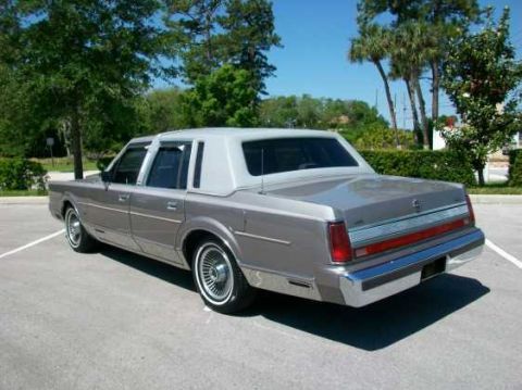 1989 Lincoln Town Car “The Lincoln”