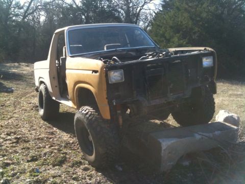 1986 Ford Bronco photo