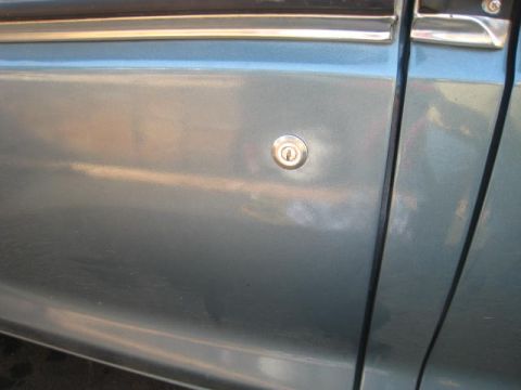 1976 Ford F-250 - Door locks