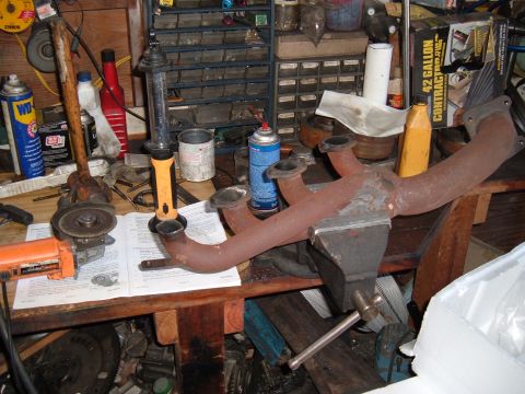 1981 Ford LTD - Cutting the old header flanges off the headers. The weld penetration wasn't consistent so the surface wasn't very flat. It took a bit of gr…