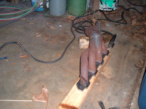 1981 Ford LTD - The tubes tacked to the flange.