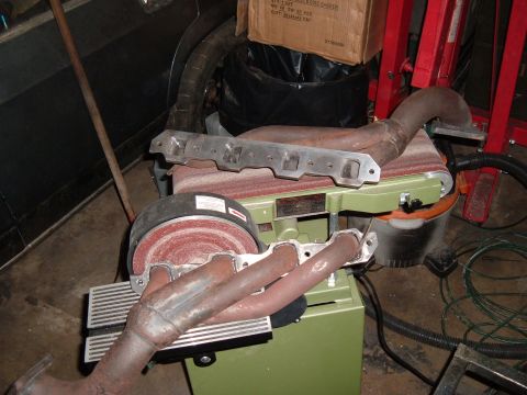 1981 Ford LTD - Both headers welded to their flanges and the ports ground smooth. I still need to grind the flanges perfectly smooth and maybe grind down t…
