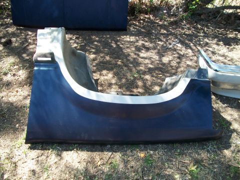 1990 Ford Explorer - Fender drivers exteior blue/gold