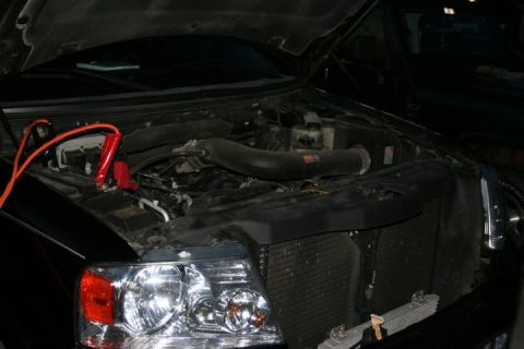 1999 Ford Crown Victoria - My brothers 2004 F-150 needed the jump