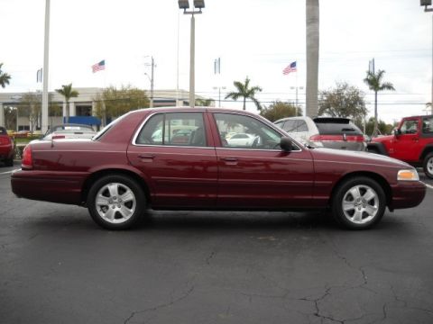 2005 Ford Crown Victoria