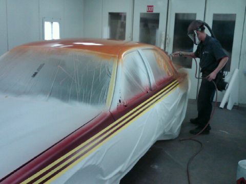 1999 Ford Crown Victoria - laying on the gold