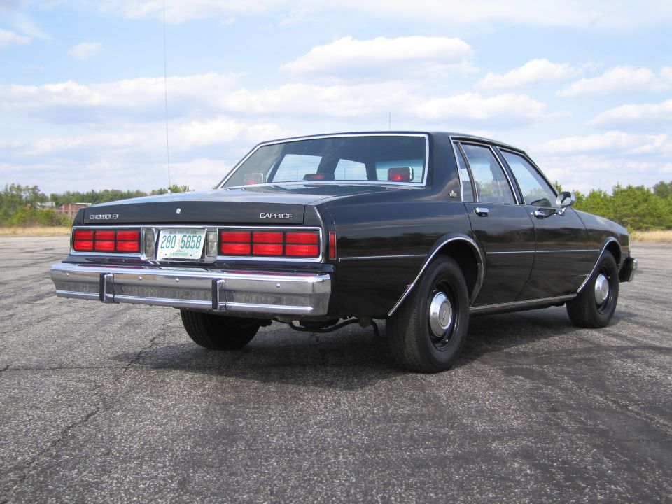 Black 1980 Chevrolet Caprice sedan, rear view
