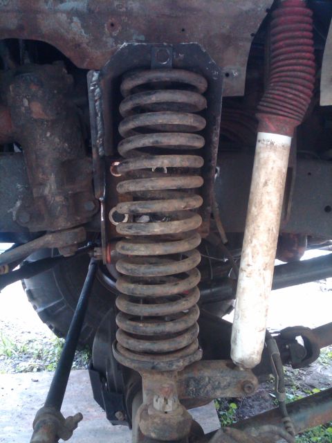 1978 Ford Bronco - new track bar bracket location forward of spring bucket... much better