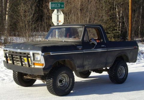 1978 Ford Bronco - Rear wall in, grill in, turn signals fixed, highbeams only headlights, first time registered, licensed and legal, first drive. March -2010