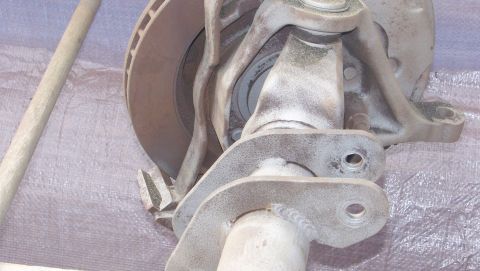 1989 Ford Bronco - Radius arm axle mounts