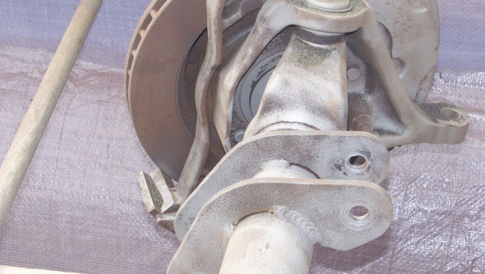 Radius arm axle mounts