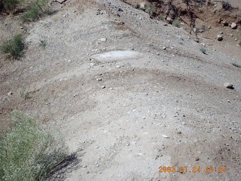 1989 Ford Bronco - went over a little dirt hill where my Tcase skid plate drug