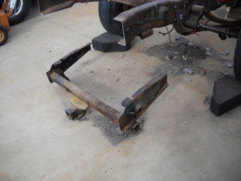1954 Ford F-100 - Today I started out but trying to break loose the bolts holding the receiver hitch to the frame section I cut off. After a lot of failed at…