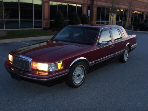 Lincoln Town Car