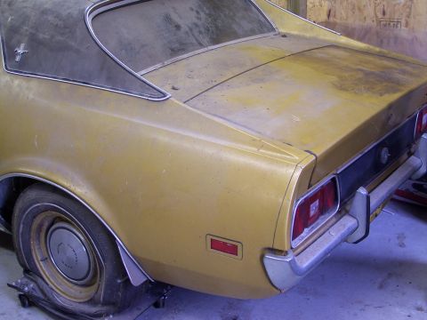 1972 Ford Mustang - Trunk deck lid and rear quarters are solid. Just a little minor rust on the trunk lid edges and above the right tail light.