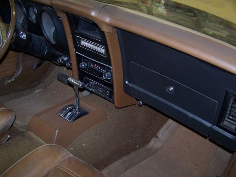 1972 Ford Mustang - Another shot of the passenger's side showing the weathered dash pad.