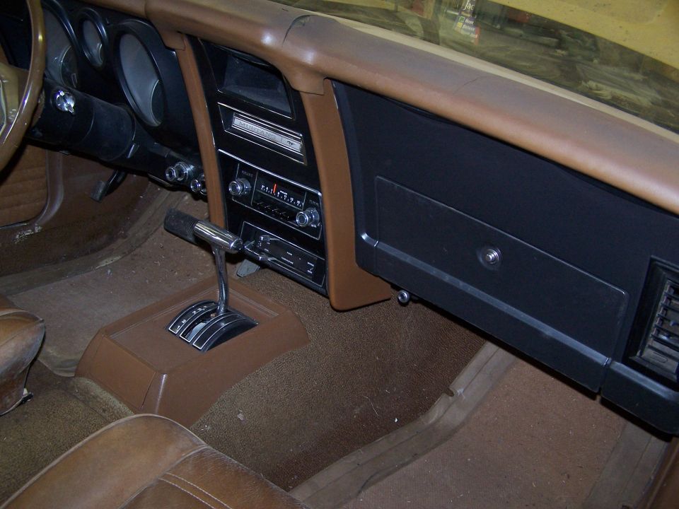 Another shot of the passenger's side showing the weathered dash pad.