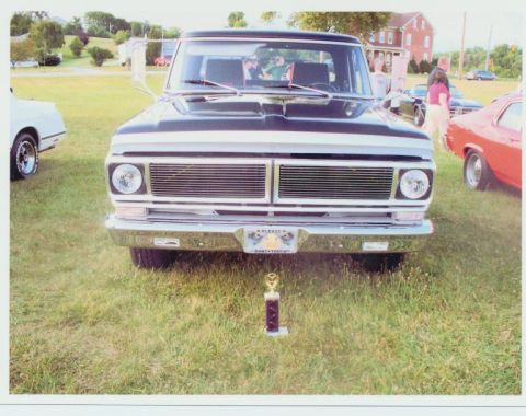 1969 Ford F-250 - Best in class. Man the trophies get smaller every year.