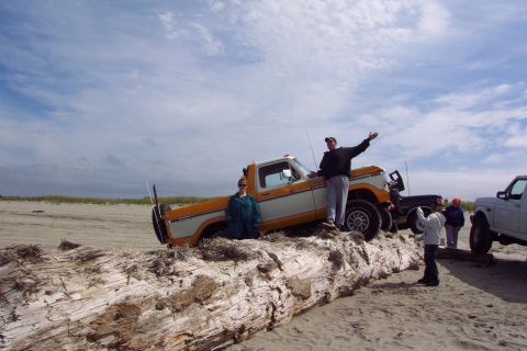 1996 Ford Bronco - Tony & Linn - Tony won the kings crown as Greg and I without front lockers were not able match him. (8/2/2003)
