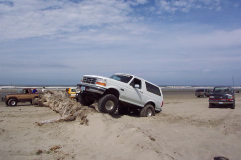 1996 Ford Bronco - But not the higher part where Tony was. (8/2/2003)