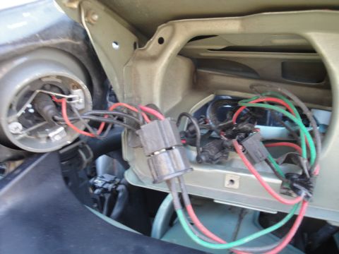 1995 Ford Probe - My Hid wiring before soldering on the right headlight...