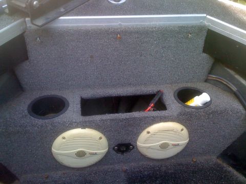 1992 Tracker Pro “Pro Deep V16”