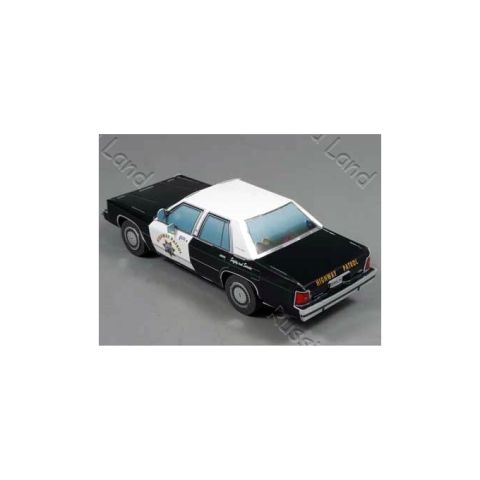 2001 Ford Crown Victoria - Model of a police car with 'HIGHWAY PATROL' text on the rear.