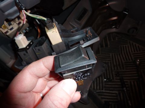 2002 Toyota Sequoia photo