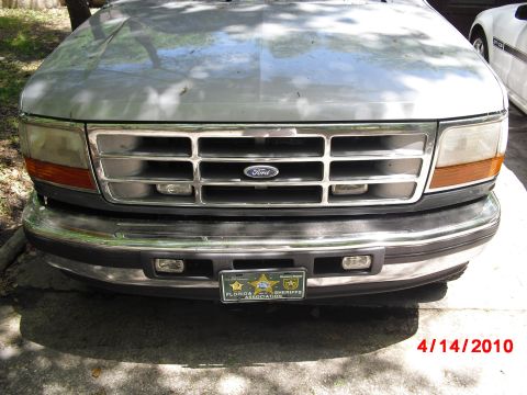 1996 Ford Bronco - Front bumper, pushed in on driver side