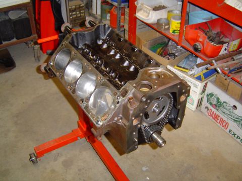 1984 Ford Bronco - Motor partly back together, replaced pretty much everything. Wished I had grit blasted before I dismantled it. Would make it alot easier to…
