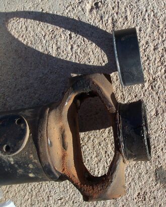 1990 Ford Bronco - New rubber seal which surrounds the centering post. Try Spicer part # 412-2