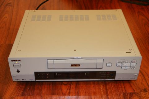 1993 Ford Taurus - A Sony DVCAM digital videocassette recorder is shown from the front.
