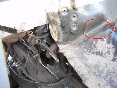 1954 Ford F-100 - The second minor issue is the driver side cylinder head is hitting part of the firewall recess/transmission tunnel. But it's nothing major.…