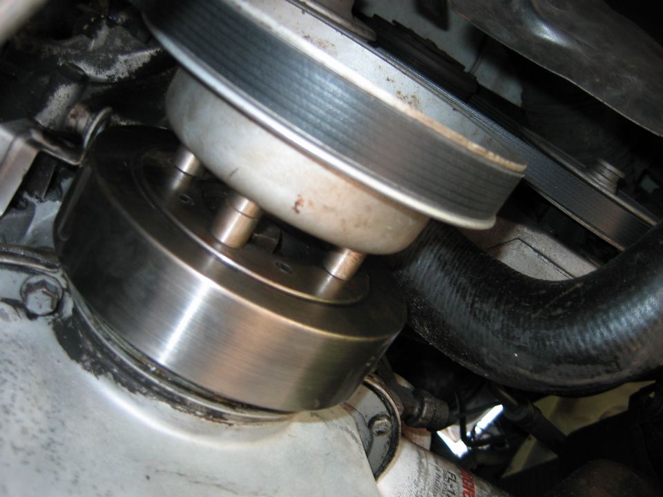 **WARNING**  Replacement harmonic balancer from Summit notice the spacers. THIS IS NOT THE CORRECT WAY TO INSTALL..