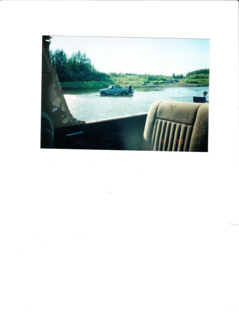 1990 Ford Bronco - Theres Jason awaiting rescue. He got stuck in about three inches of sand. LOL