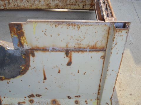 1954 Ford F-100 - Then I started to cut down the box. I need to cut 8" out of the front half and 10" out of the rear half. I made 3 cuts and then decided to…