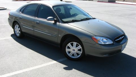 2003 Ford Taurus - Sly