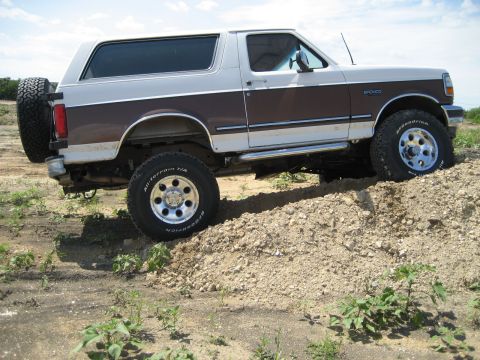 1993 Ford Bronco - This 1993 Ford Bronco is equipped with a lift kit and BFGoodrich All-Terrain T/A tires.