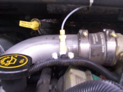 2001 Ford Excursion - Turbo boost mounted in line. Easiest one to install.