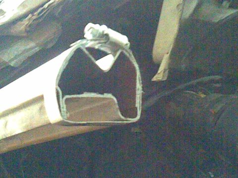 1972 Ford Ranchero - cross section of the A pillar and hose clamp cutting guide