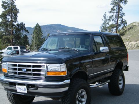 1996 Ford Bronco photo